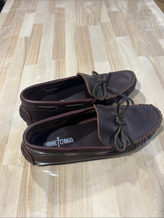 Minnetonka shoes Dark Brown Leather Moccasin Loafers with Bow Womens 7 main image 13